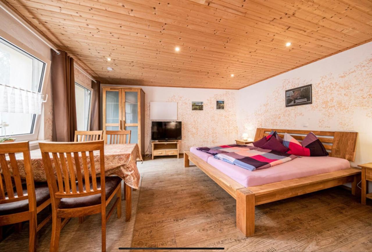 Toskanahaus, Njualms Таннхайм Экстерьер фото