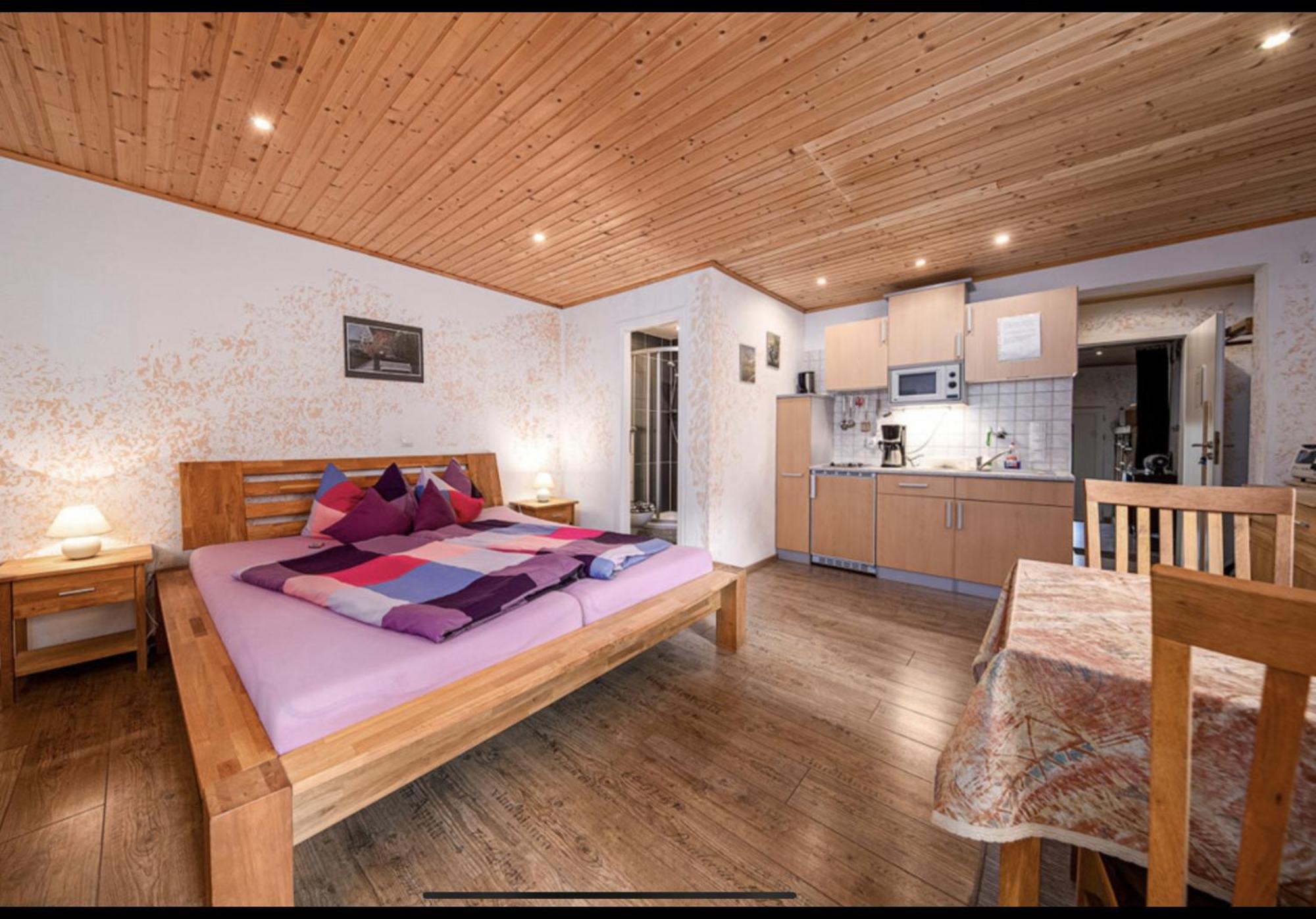 Toskanahaus, Njualms Таннхайм Экстерьер фото