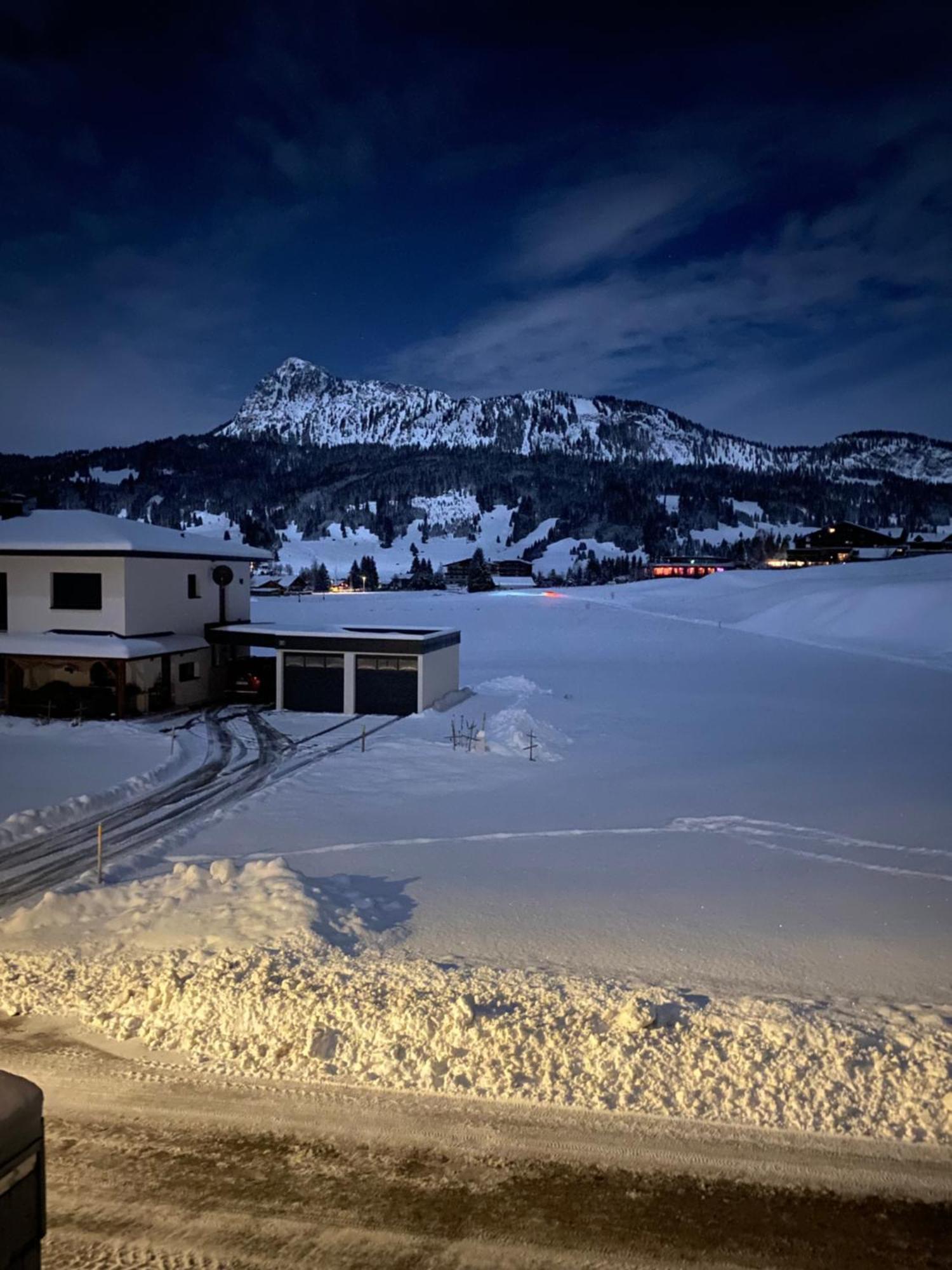 Toskanahaus, Njualms Таннхайм Экстерьер фото